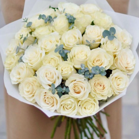  Belek Çiçek Siparişi 35 White Rose Bouquet