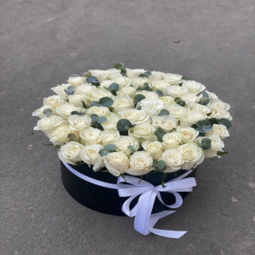  Belek Flower Delivery 51 White Imported Roses in a Black Box