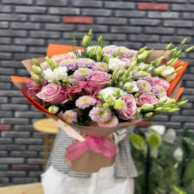  Цветок в Белек  Букет лизиантусовых роз и хризантем 