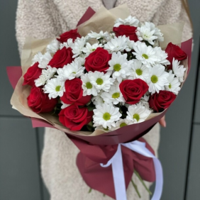  Belek Flower Daisy and Rose Bouquet