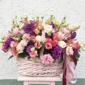  Belek Flower Colorful Lisianthus in Basket Purple Pink White